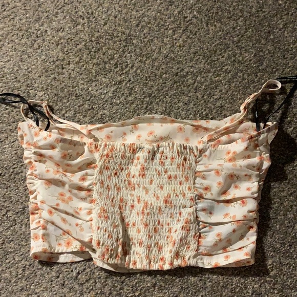 Never worn tank top! - Picture 2 of 2